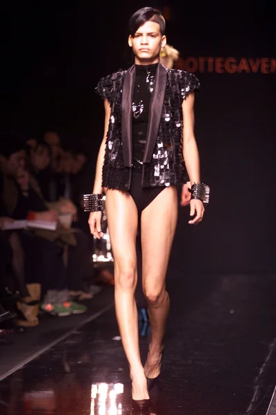 Look 50
